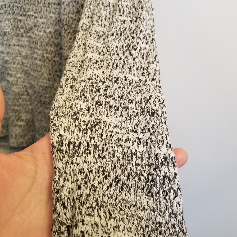 Arizona Jean sweater. - Picture 4 of 5